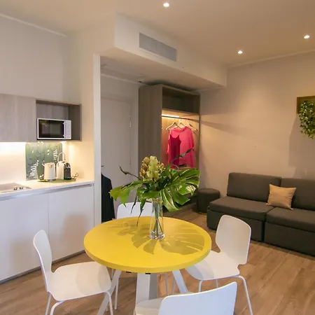 Hollywood Otel Rimini