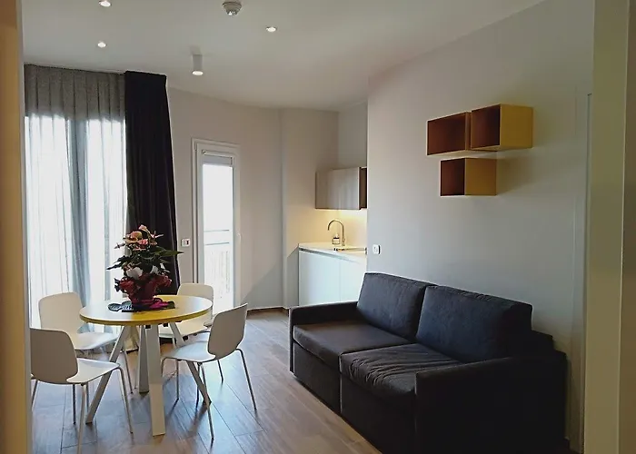 Hollywood Hotel Rimini