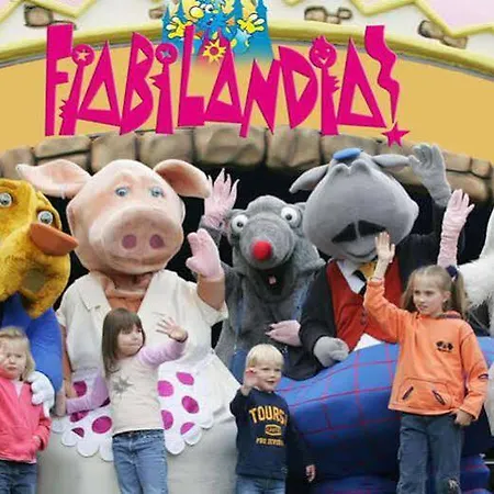 Hollywood Szálloda 3*
